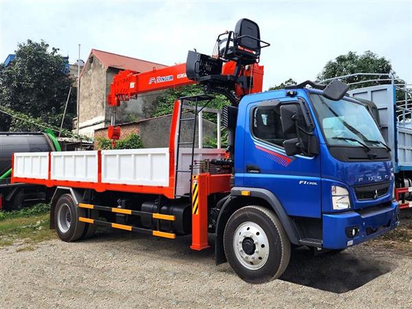 Fuso 8 tấn FI170L gắn cẩu 5 tấn Kanglim KS1056